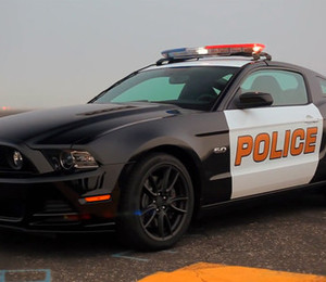 ford-mustang-police-car