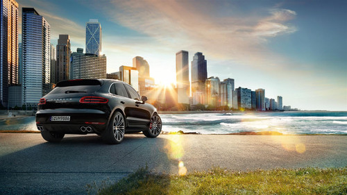 Кроссовер Porsche Macan Turbo